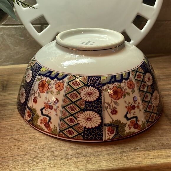 Porcelain Floral Gold Rim Bowl - LARGE - Picture 8 of 8